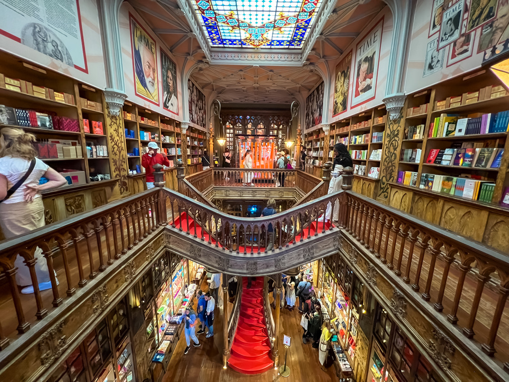 Livraria Lello bookstore